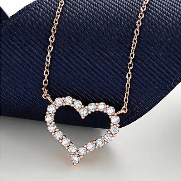 18k Diamond Heart Necklace GRA - Picture 3 of 7